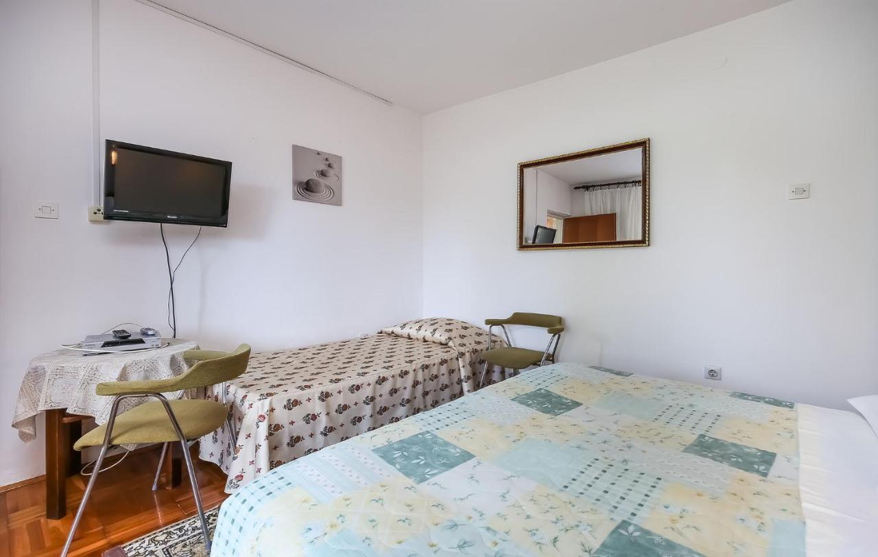 Apartamento Ana Poreč Exterior foto
